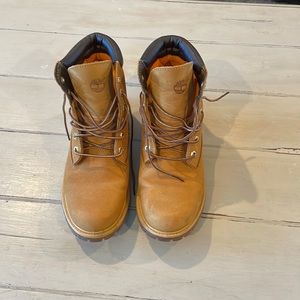 Timberland suede boots!